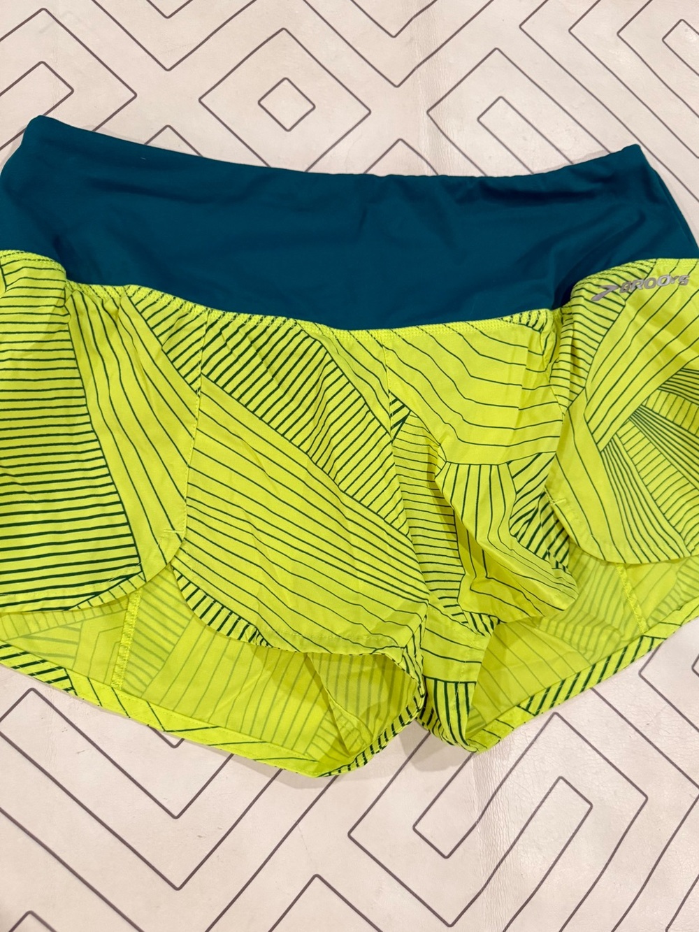 Brooks Neon Pattern Running Shorts - Picture 2 of 10